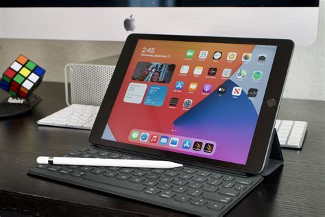 iPad (8th generation) review: It's got a faster processor, and that's all | Macworld