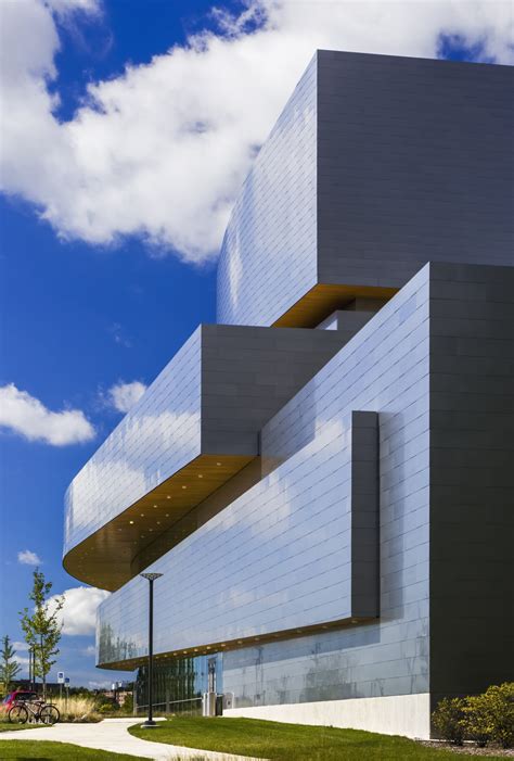 Hancher Auditorium at University of Iowa - OPN Architects