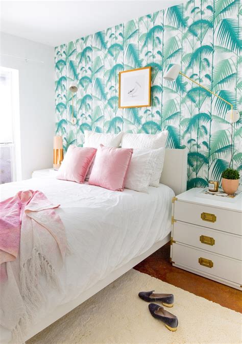 Leaf Wallpaper Bedroom - TheBestWoodFurniture.com