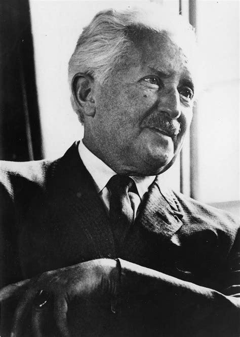 Erik Erikson | Erikson Institute