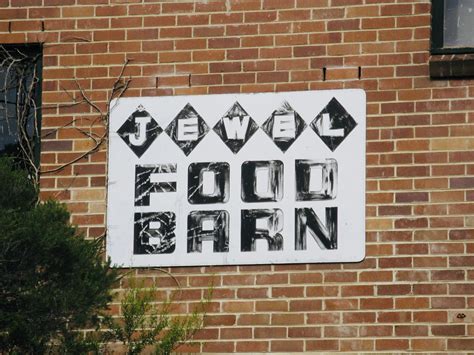 Life has never been the same since Jewel Food Barn closed in 1998 | Q! News