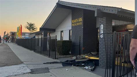 Driver crashes into central Bakersfield preschool, no one injured