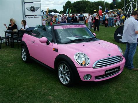 Pink Mini Cooper Convertible | Here is a shot of the inside … | Flickr