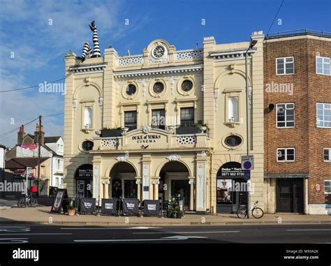 Brighton duke of yorks hi-res stock photography and images - Alamy