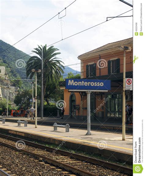 Editorial Monterosso Train Station Editorial Stock Photo - Image of tree, italy: 63222408