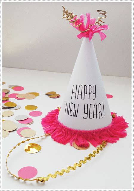 mer mag: New Years Eve hat making party