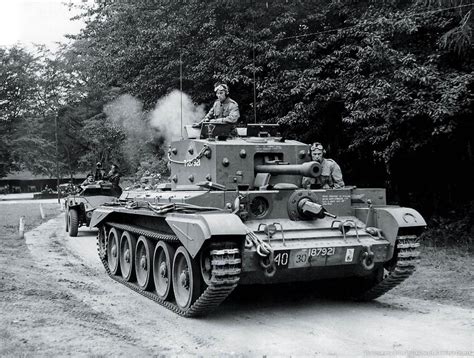 Cromwell tank of the 1st Polish Armoured Division, aka the “Winged Hussar’s” : TankPorn