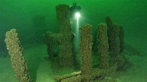 Mysterious underwater Stonehenge of Lake Michigan - YouTube