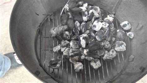 Cleaning The Weber Grill | Weber grill, Seasoning cast iron, Weber charcoal grill