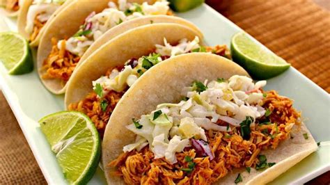 Sorprende a los tuyos con estos deliciosos tacos de pollo que puedes ...