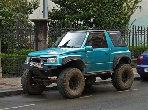 Suzuki Vitara | Suzuki vitara 4x4, Suzuki vitara jlx, Custom chevy trucks