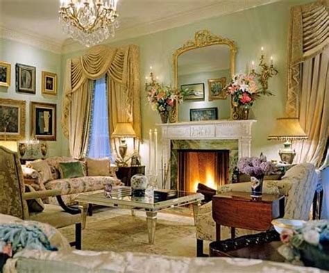 Basic elements of Georgian style homes and interior