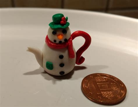 My Miniature World: Winter Project - Snowman Teapot Tutorial