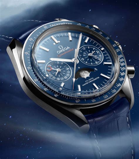 Omega Speedmaster Moonphase Chronograph Master Chronometer | WWR