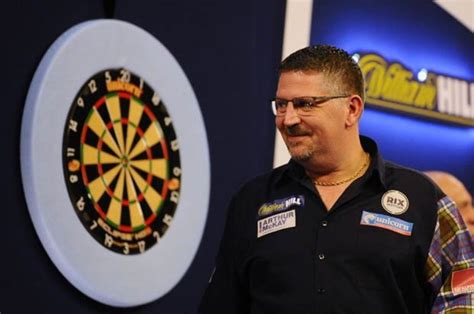 UK Open darts: Gary Anderson to make shock return despite back problems ...