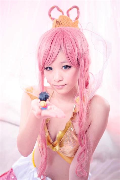 One Piece Cosplay Shirahoshi by BaDianDian | Anime Cosplay