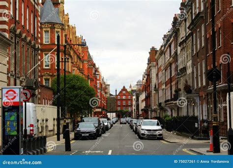 Green Street Central London UK Editorial Photo - Image of outdoor, busy: 75027261