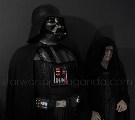 EMPEROR PALPATINE LIFESIZE costume display