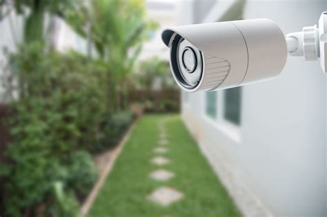 7 Benefits of Surveillance Cameras for Residential Homes - Lives On
