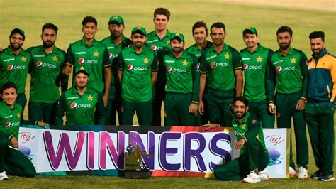 Pakistan cricket team's triumphs and records in cricket