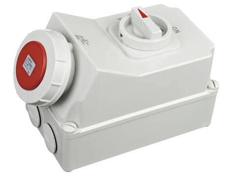 63 Amps Ip67 Industrial Sockets And Switches Thermoplastic Enclosure