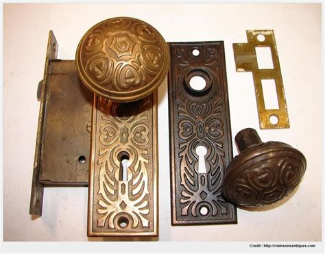 Old fashioned glass door knobs – Door Knobs