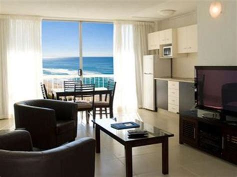 Best Price on Chateau Beachside Resort in Gold Coast + Reviews!