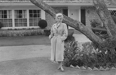 Inside Marilyn Monroe's Homes, From Her Sherman Oaks Studio to Her New York Lake House