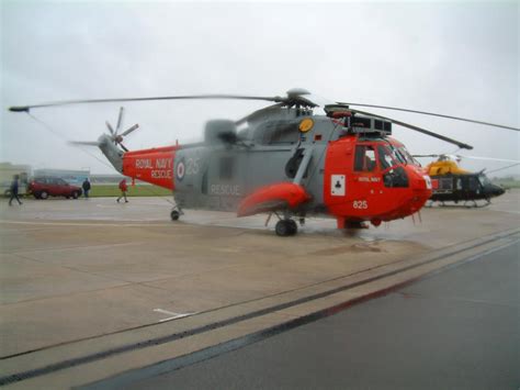 Westland Sea King Royal Navy - Rotary Wing Aircraft Walkarounds ...