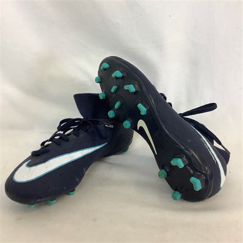 Nike US size 6 football boots - Play It On