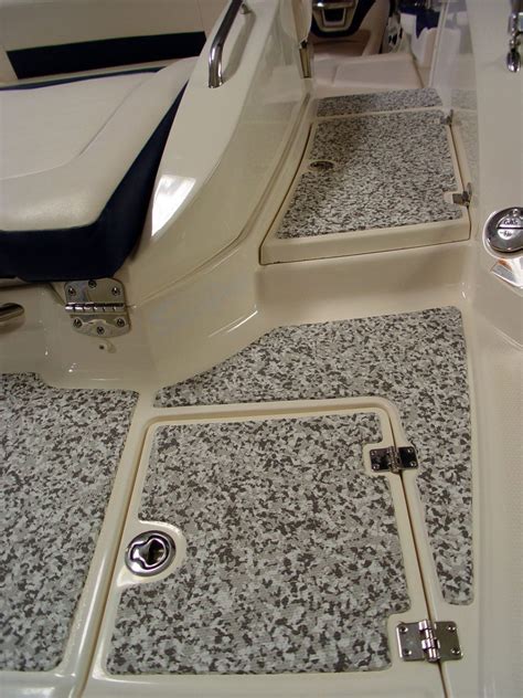 DIY SeaDek Install on a Chaparral 226 SSI - SeaDek