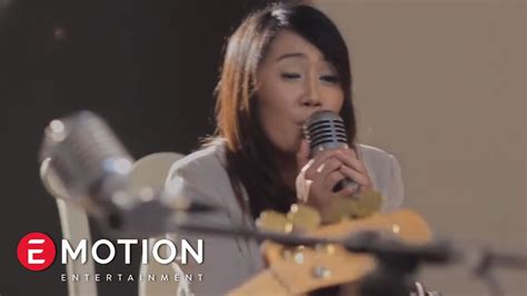 Cassandra - Cinta Terbaik (Official Music Video) - YouTube Music