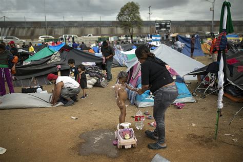 Tijuana declares 'humanitarian crisis,' seeks help from UN