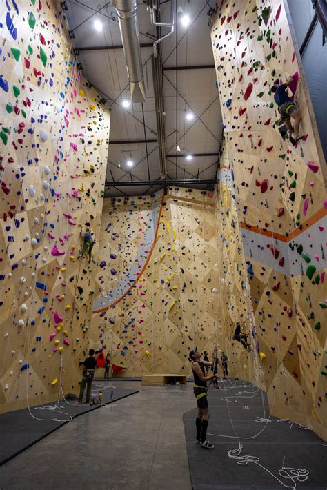 Longmont Climbing Collective — Climbing Collective