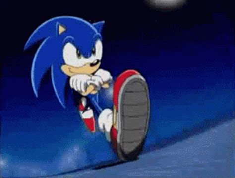 Sonic Running Gif