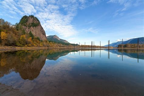 The Beacon Rock hike in Washington state - The Gorge Guide