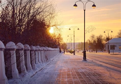 Premium Photo | Tobolsk siberia russia01062021 tobolsk in winter semyon remezov street