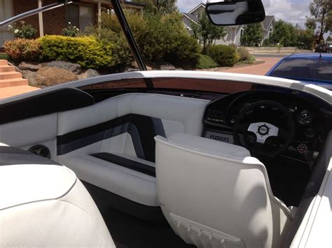 Ski-Boat-Interior-Starboard | Car Sparkle