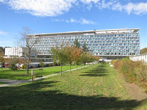 World Health Organization Headquarters (Pregny-Chambésy, 1966) | Structurae