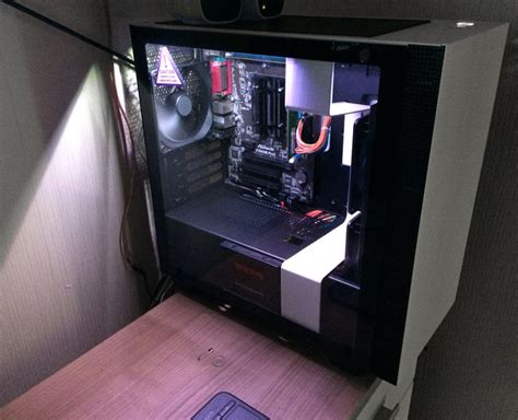 NZXT H400i Review Layout, design and features interior