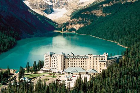 Fairmont Chateau Lake Louise, Canada - Luxury Resort Hotel