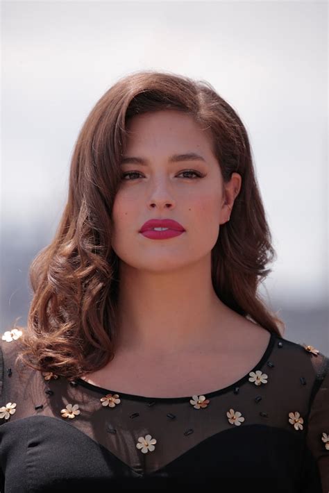 Magenta Matte Lips | Ashley Graham's Best Beauty Looks Are Dazzling | POPSUGAR Beauty Photo 7