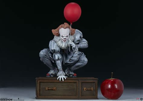 It (2017) - Pennywise 32cm(13") Maquette Statue local pick up only ...