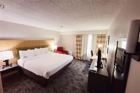 Country Inn & Suites by Radisson Lincoln Airport NE Lincoln | Bookonline.com