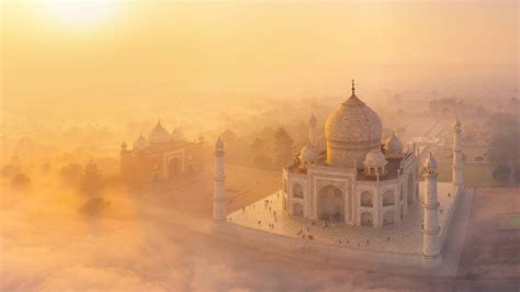 The Taj Mahal in Agra for India's Republic Day - Bing™ Wallpaper Gallery