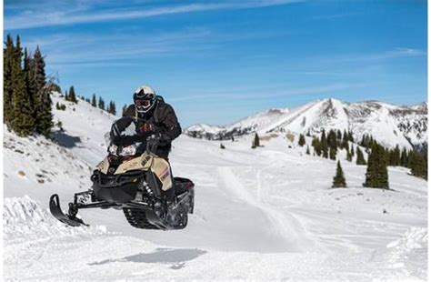 West Yellowstone Snowmobile Rentals Yellowstone Adventures, Inc. West Yellowstone, MT (800) 231-5991