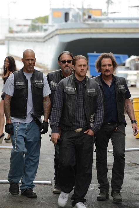 7x03 - Playing with Monsters - Happy, Chibs, Jax and Tig - Sons Of ...