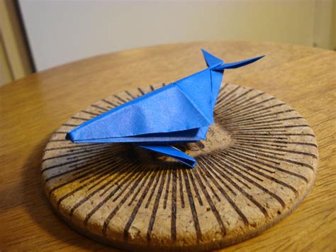 Origami whale by afrokenshi on DeviantArt