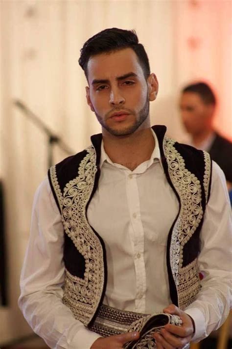 Tenue Mariage: Costume Mariage Homme En Algerie