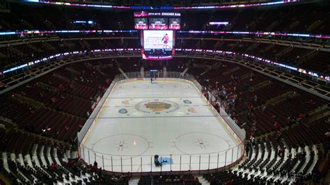 The 5 Best Seats At A Hockey Game (And How To Choose Them ...